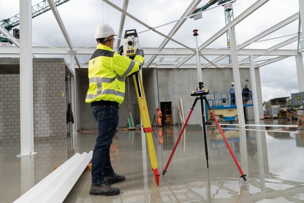 Leica iCON iCR70 Total Station